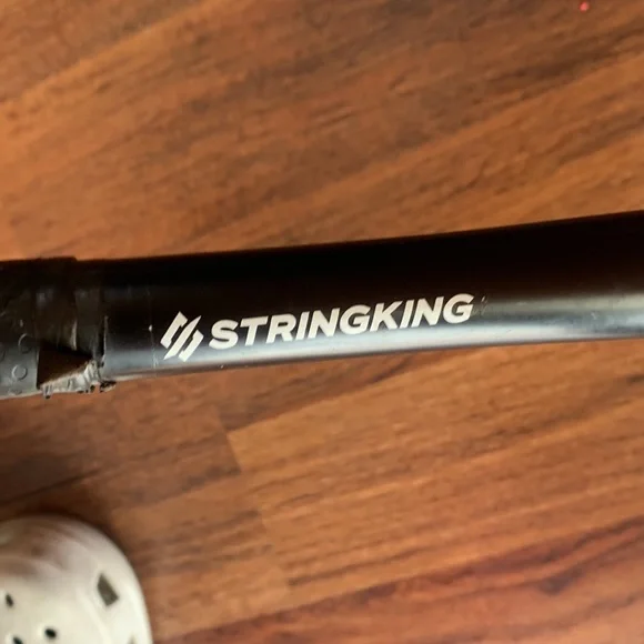 String king - Picture 3 of 6